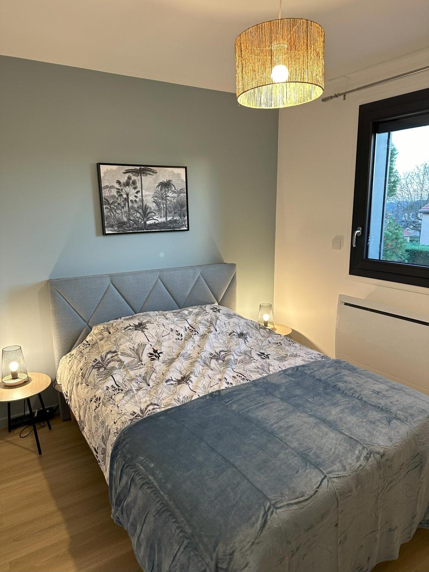 Sunny House - Villa 4 Chambres - Saint Genis Les Ollieres Εξωτερικό φωτογραφία