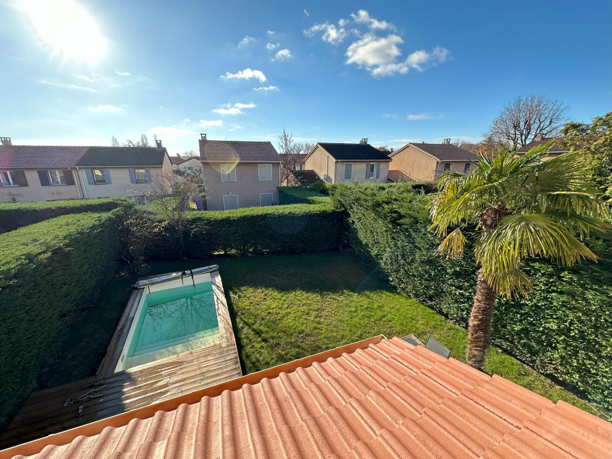 Sunny House - Villa 4 Chambres - Saint Genis Les Ollieres Εξωτερικό φωτογραφία